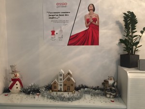 Vernis Essie gel couture et idées cadeaux de Noel